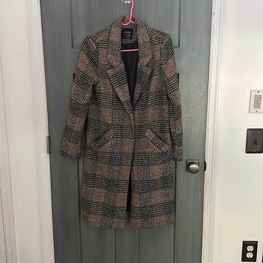 Cotton On | Never worn, wool coat with snap for closure.